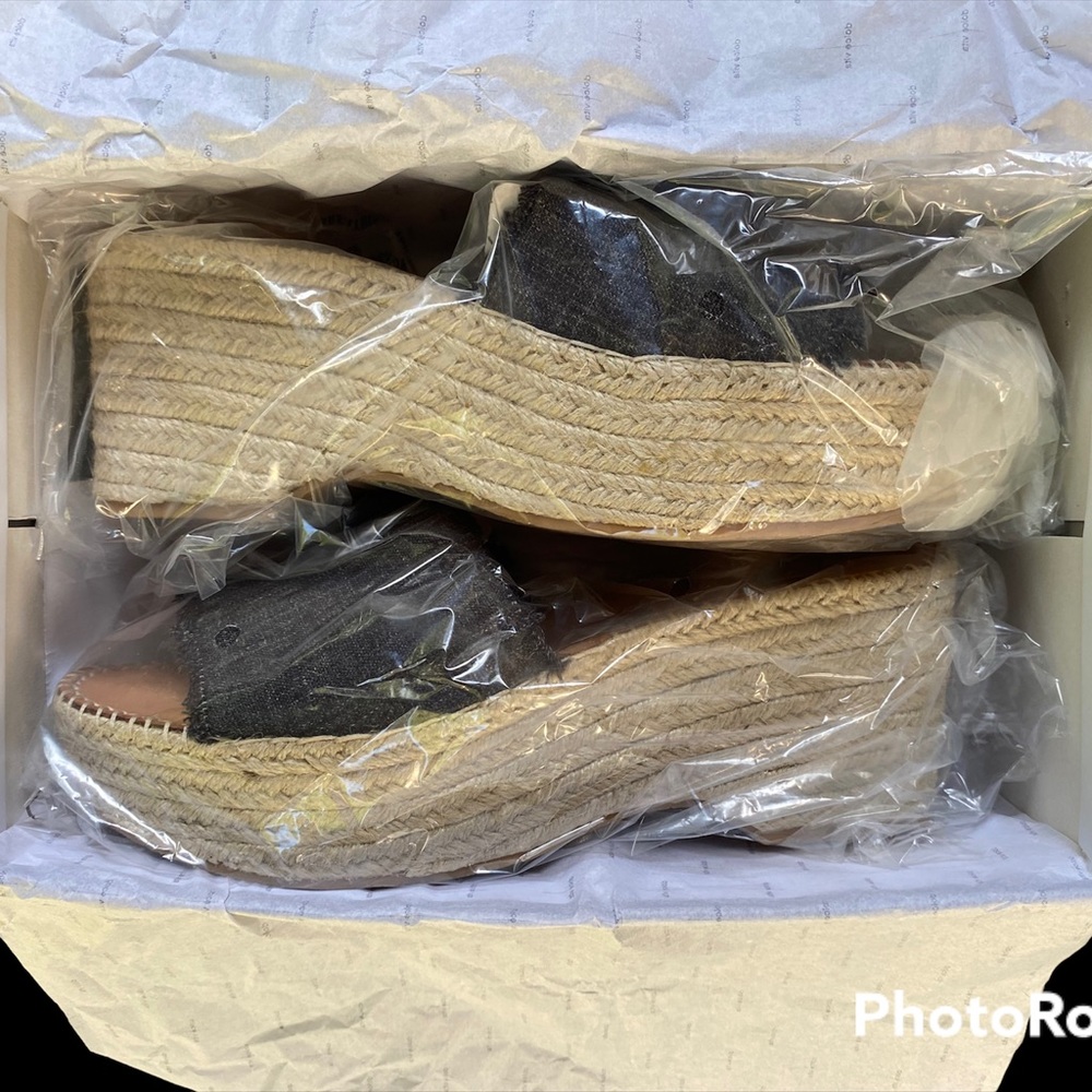 Dolce vita Lada Wedges - Picture 2 of 10